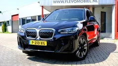 Zwart, metallic lak Gebruikt 2022 BMW iX3 Sport Line SUV | € 40.950 (Goede deal)