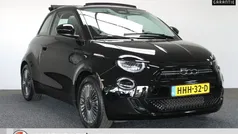 Zwart Gebruikt 2022 Fiat 500C Icon Cabriolet | € 19.950 (Eerlijke prijs)
