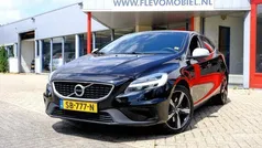 Zwart Gebruikt 2018 Volvo V40 Business Edition Stationwagen | € 15.750 (Goede deal)