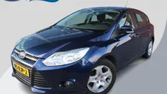 Blauw Gebruikt 2011 Ford Focus Trend Hatchback | € 6.850 (Eerlijke prijs)