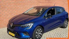 Gebruikt 2022 Renault Clio V Equilibre Hatchback | € 13.830 (Super prijs)