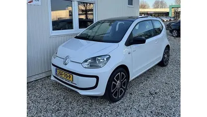 Gebruikt 2014 VW up! Cup Hatchback | € 5.950 (Eerlijke prijs)