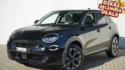 Gebruikt 2025 Fiat 600 La Prima SUV | € 31.900 (Eerlijke prijs)