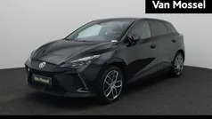 Zwart Gebruikt 2023 MG MG4 EV Luxury Hatchback | € 23.400 (Eerlijke prijs)