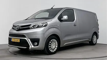 Zilver metallic Occasion 2024 Toyota Proace MPV | € 36.000 (Eerlijke prijs)