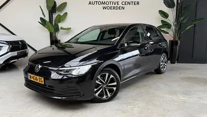 Gebruikt 2021 VW Golf VII Style Hatchback | € 20.999 (Goede deal)
