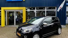 Gebruikt 2016 VW up! high up! Hatchback | € 9.795 (Eerlijke prijs)