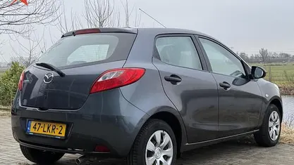Occasion Mazda 2 75 PK (55 kW) 2010 Hatchback