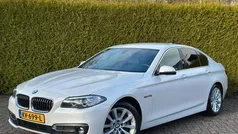 Wit, metallic lak Gebruikt 2016 BMW 520 Executive Sedan | € 19.995 (Eerlijke prijs)