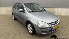 Gebruikt 2004 Opel Corsa Hatchback | € 1.295 (Eerlijke prijs)