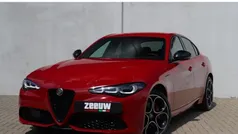 Rood Gebruikt 2023 Alfa Romeo Giulia Competizione Sedan | € 57.900 (Goede deal)
