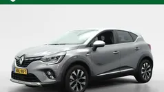 Grijs Gebruikt 2024 Renault Captur Techno SUV | € 24.245 (Eerlijke prijs)