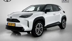 Wit Gebruikt 2022 Toyota Yaris Cross Executive SUV | € 27.950 (Eerlijke prijs)