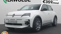 Wit Nieuw 2025 Renault R5 Evolution Hatchback | € 27.805 (Goede deal)