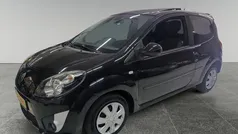 Zwart Gebruikt 2009 Renault Twingo Dynamique Hatchback | € 2.750 (Eerlijke prijs)