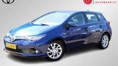Gebruikt 2015 Toyota Auris Hybrid Hatchback | € 14.799 (Eerlijke prijs)