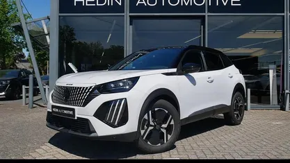 Wit Nieuw 2025 Peugeot 2008 GT SUV | € 34.500 (Goede deal)