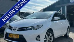 Wit Gebruikt 2014 Toyota Auris Hatchback | € 8.249 (Goede deal)