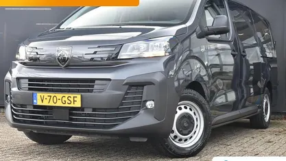 Grijs Gebruikt 2024 Peugeot e-Expert Van | € 30.722 (Eerlijke prijs)