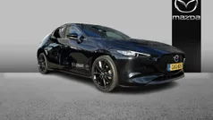 Gebruikt 2024 Mazda 3 Homura-Line Hatchback | € 29.895 (Eerlijke prijs)
