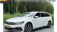 Wit Gebruikt 2020 VW Passat Business Stationwagen | € 22.745 (Goede deal)