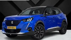 Blauw Gebruikt 2022 Peugeot e-2008 GT SUV | € 23.945 (Eerlijke prijs)