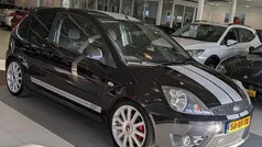 Zwart (metallic) Gebruikt 2007 Ford Fiesta ST Hatchback | € 3.944 (Eerlijke prijs)