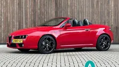 Rood Gebruikt 2006 Alfa Romeo Spider Cabriolet | € 15.950 (Goede deal)