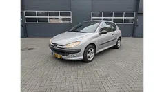 Gebruikt 2000 Peugeot 206 Hatchback | € 1.150 (Eerlijke prijs)
