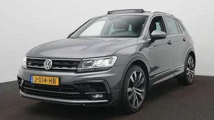 Grijs Gebruikt 2020 VW Tiguan Highline SUV | € 29.900 (Eerlijke prijs)