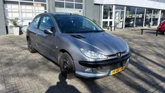 Grijs Gebruikt 2005 Peugeot 206 Hatchback | € 1.199 (Eerlijke prijs)