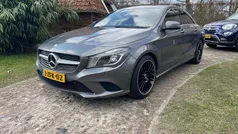 Grijs Gebruikt 2015 Mercedes CLA180 Edition Sedan | € 14.950 (Eerlijke prijs)