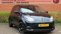 Zwart Gebruikt 2012 Renault Twingo Collection Hatchback | € 3.895 (Eerlijke prijs)