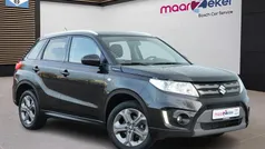 Zwart Gebruikt 2016 Suzuki Vitara SUV | € 13.450 (Eerlijke prijs)