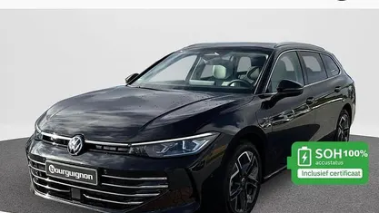 Occasion 2025 VW Passat Elegance Stationwagen | € 45.999 (Super prijs)