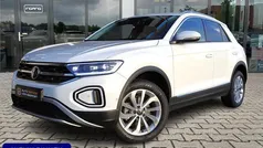 Wit Gebruikt 2024 VW T-Roc Edition SUV | € 32.900 (Eerlijke prijs)