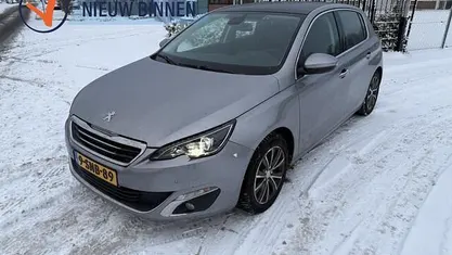 Occasion Peugeot 308 125 PK (91 kW) 2013 Hatchback
