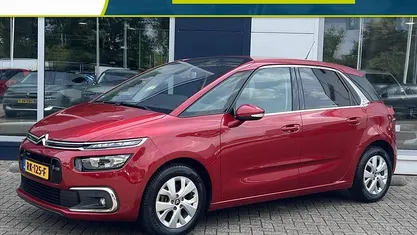 Rood Gebruikt 2017 Citroën C4 Picasso Intensive MPV | € 11.585 (Goede deal)