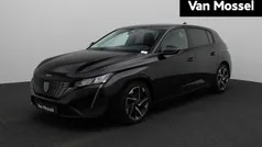 Zwart Gebruikt 2022 Peugeot 308 Allure Hatchback | € 24.844 (Eerlijke prijs)