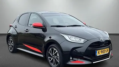 Occasion Toyota Yaris Executive 116 PK (85 kW) 2021 Zwart Hatchback