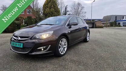 Occasion Opel Astra Sport 140 PK (102 kW) 2013 Hatchback