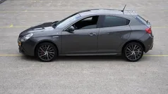 Gebruikt 2016 Alfa Romeo Giulietta Distinctive Hatchback | € 12.900 (Eerlijke prijs)