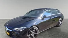 Zwart Gebruikt 2021 Mercedes CLA180 Business Sedan | € 27.945 (Goede deal)