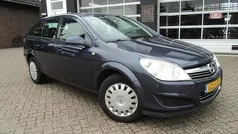 Grijs Gebruikt 2009 Opel Astra Edition Stationwagen | € 2.750 (Eerlijke prijs)