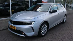 Grijs Gebruikt 2023 Opel Astra Elegance Hatchback | € 20.800 (Eerlijke prijs)