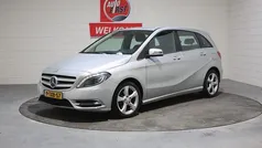 Grijs Gebruikt 2014 Mercedes B180 Ambition MPV | € 13.950 (Eerlijke prijs)