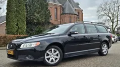 Zwart Gebruikt 2008 Volvo V70 Kinetic Stationwagen | € 2.199 (Eerlijke prijs)