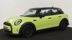 Geel Gebruikt 2023 Mini Cooper Hatchback | € 20.900 (Eerlijke prijs)
