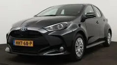 Zwart Gebruikt 2024 Toyota Yaris Active Hatchback | € 22.990 (Eerlijke prijs)