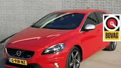 Rood Gebruikt 2015 Volvo V40 R-Design Stationwagen | € 13.950 (Eerlijke prijs)